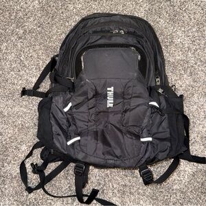 Thule EnRoute Escort 2 Daypack 27L Backpack SafeZone 15.6" Laptop Bag Black
